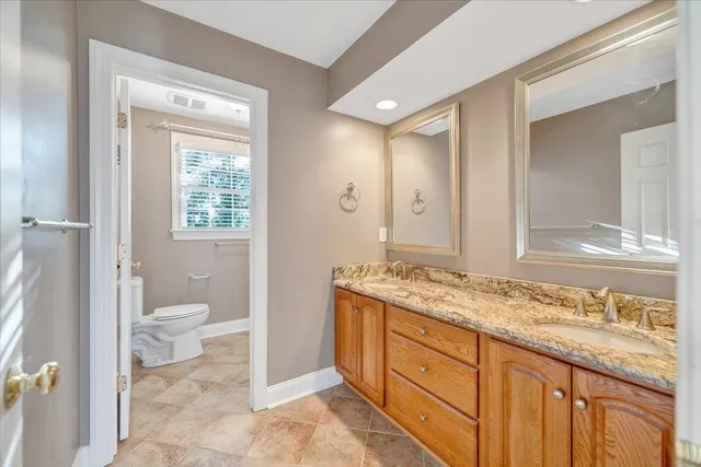 $749,950 | 232 Post Oak Drive, Roanoke, VA 24019