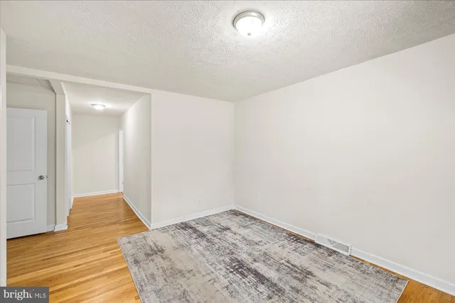 a view of empty room