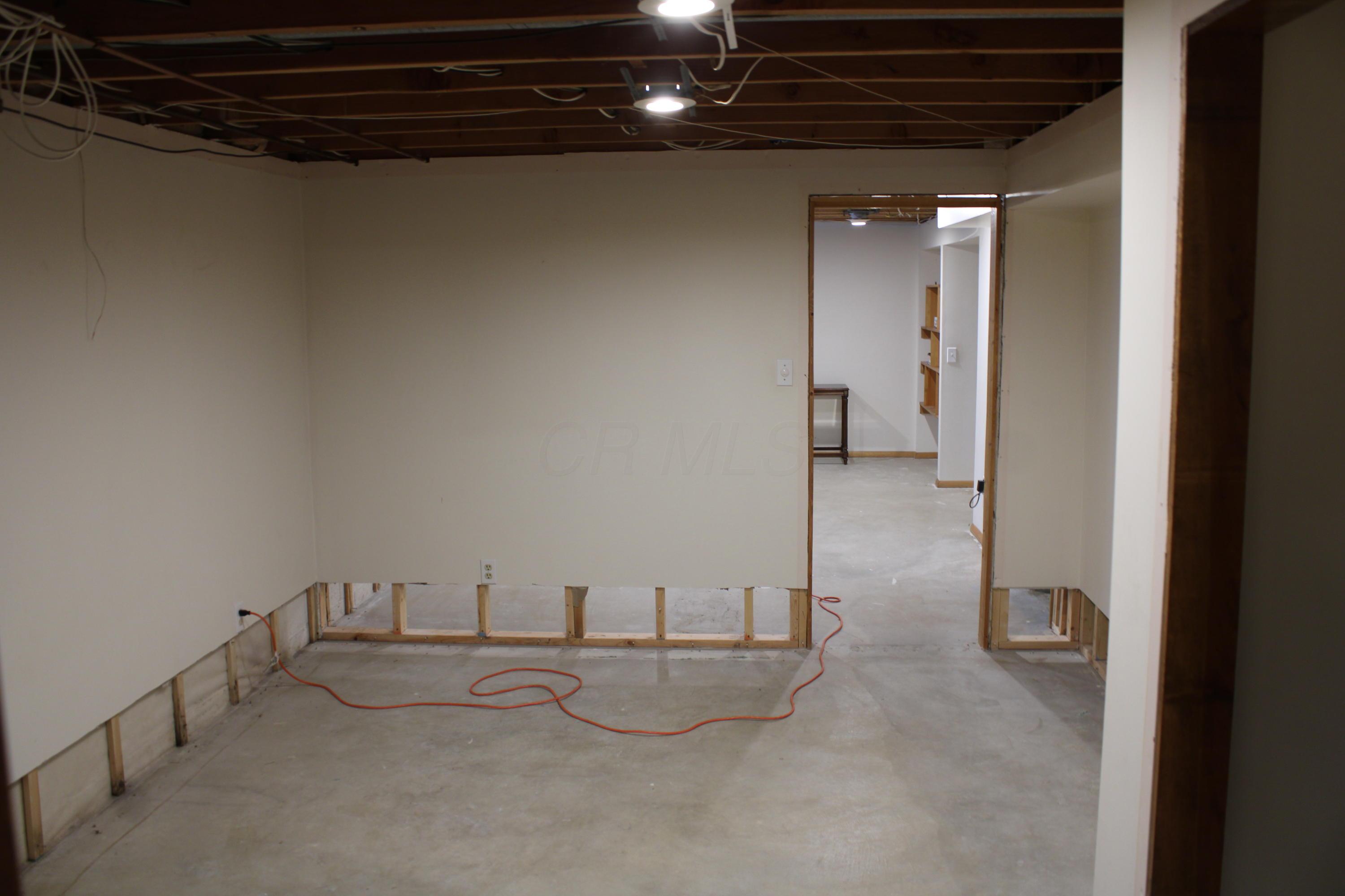 5821 Rocky Rill Road Columbus, OH 43235 - Photo 33 of 43 Gallery Image 33