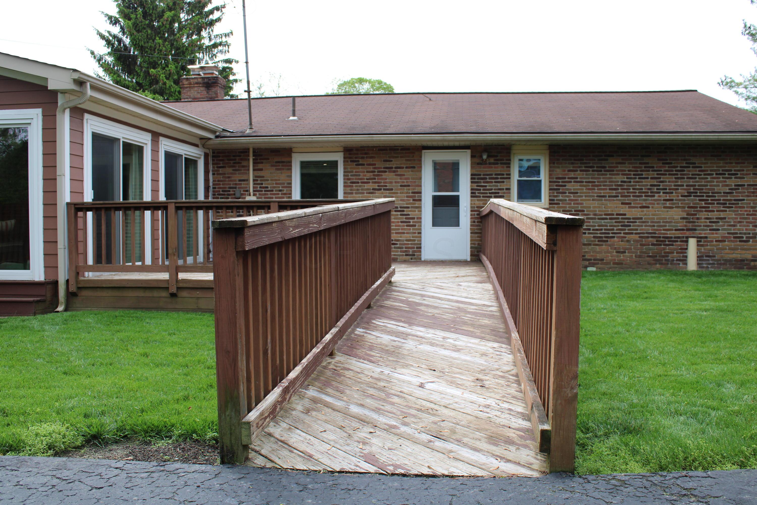 5821 Rocky Rill Road Columbus, OH 43235 - Photo 40 of 43 Gallery Image 40
