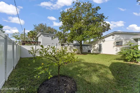 $3,500 | 618 8th Avenue North, Jacksonville Beach, FL 32250