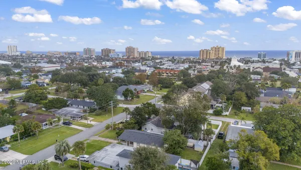 $3,500 | 618 8th Avenue North, Jacksonville Beach, FL 32250