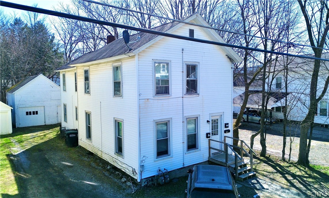 34 Pine Street Oneonta, NY 13820 - Photo 2 of 28