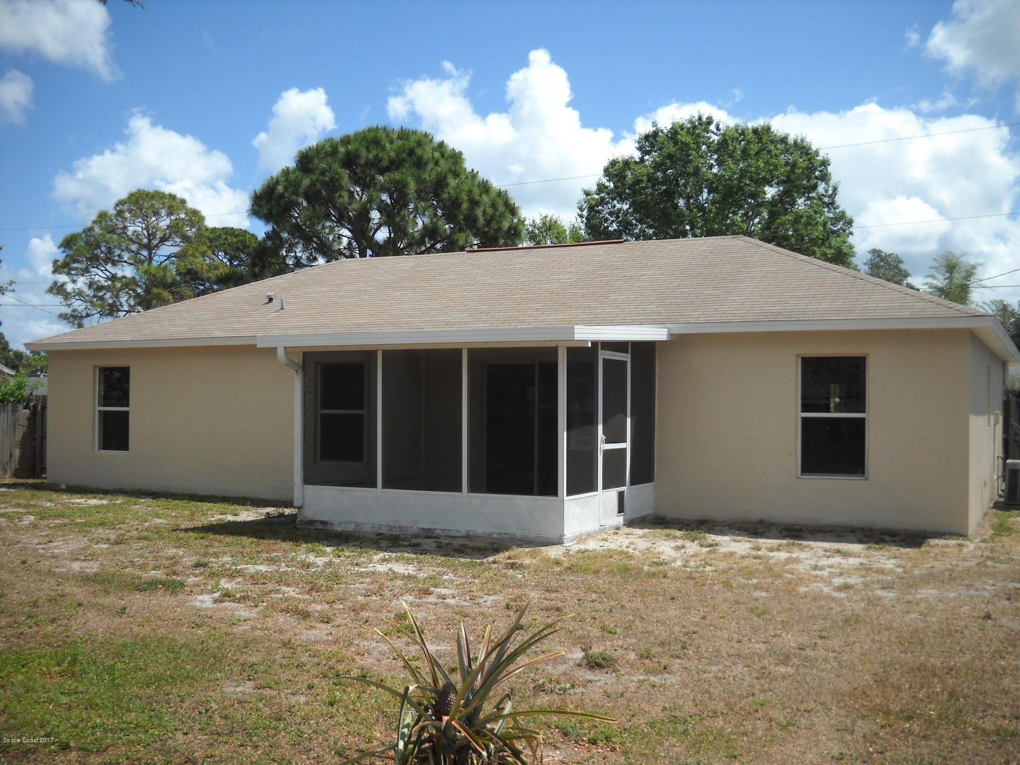 5660 Holden Road Cocoa, FL 32927 - Photo 20 of 21 Rear View