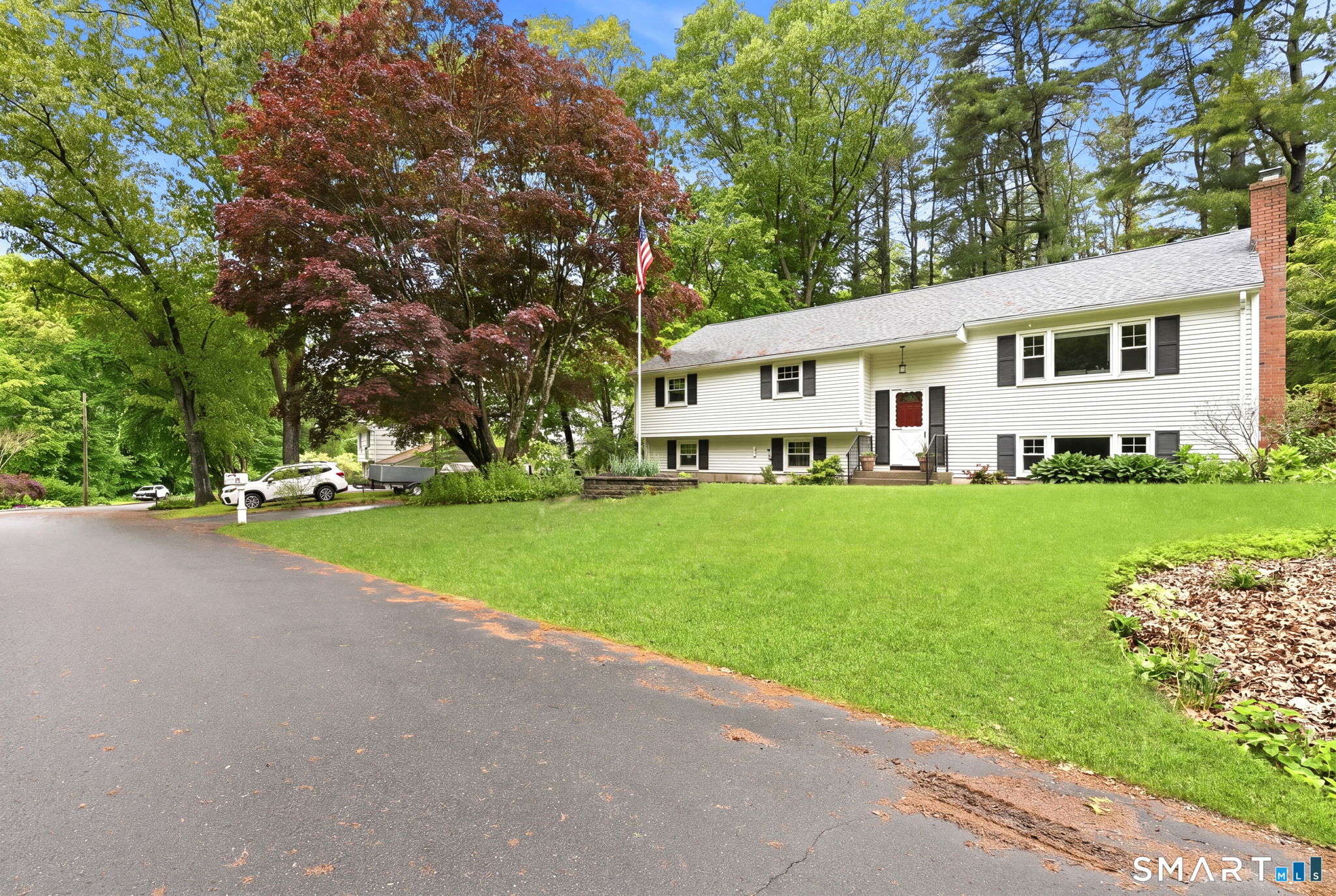 44 Old Colony Road North Stonington, CT 06359 - Photo 2 of 40