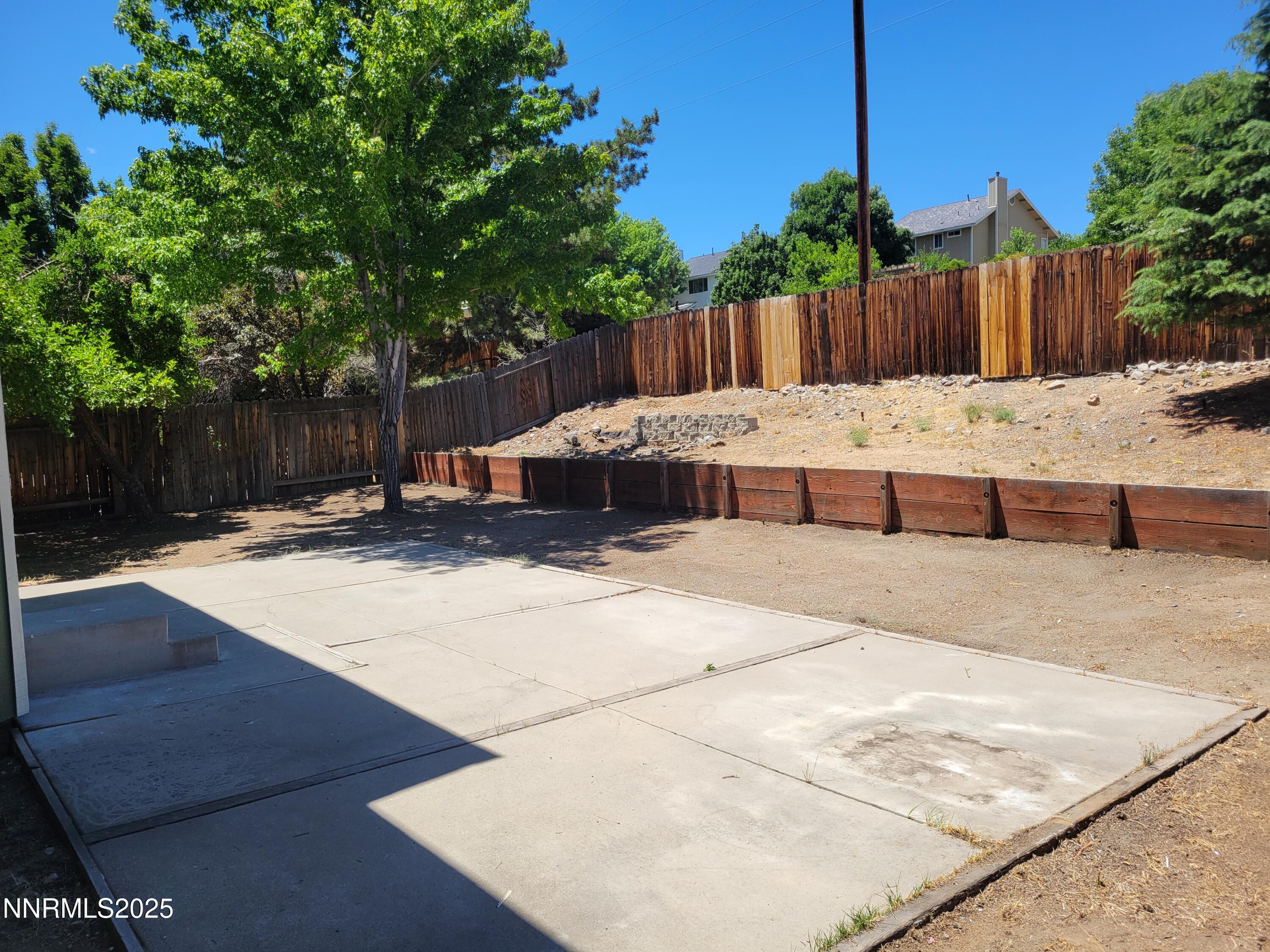 2967 Aspendale Drive Reno, NV 89503 - Photo 19 of 20 a view of a backyard