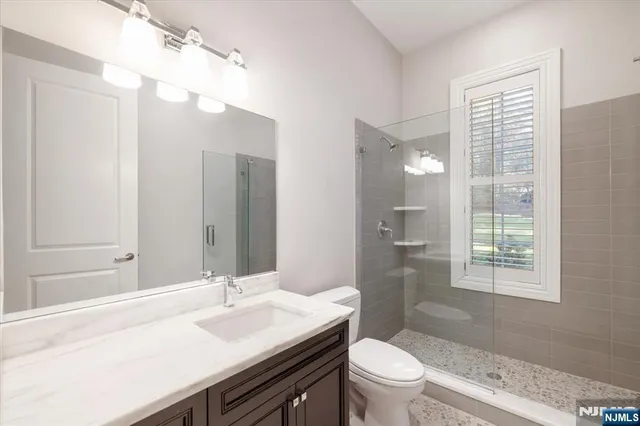 $2,495,000 | 613 Knollwood Road, Franklin Lakes, NJ 07417