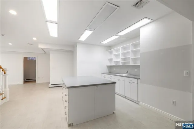 $2,495,000 | 613 Knollwood Road, Franklin Lakes, NJ 07417