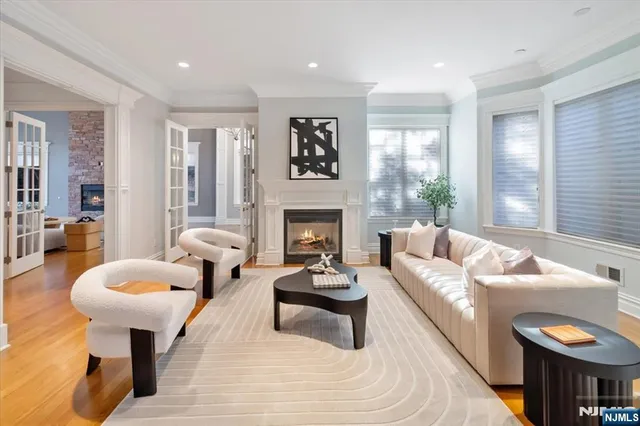 $2,495,000 | 613 Knollwood Road, Franklin Lakes, NJ 07417