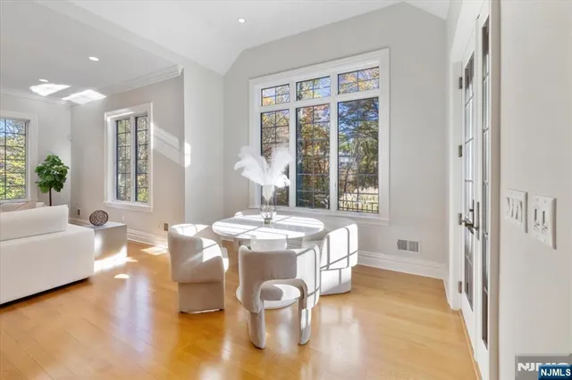 $2,495,000 | 613 Knollwood Road, Franklin Lakes, NJ 07417