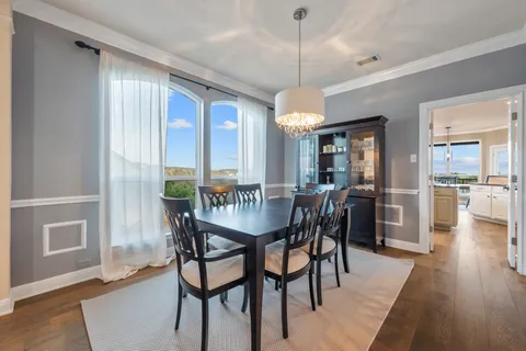 $1,385,000 | 9708 Big View Drive, Austin, TX 78730