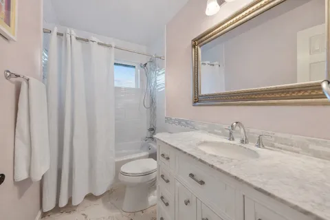 $1,385,000 | 9708 Big View Drive, Austin, TX 78730