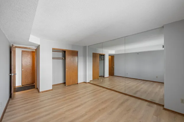 $1,695 | 121 South Washington Avenue, Unit 1007, Minneapolis, MN 55401