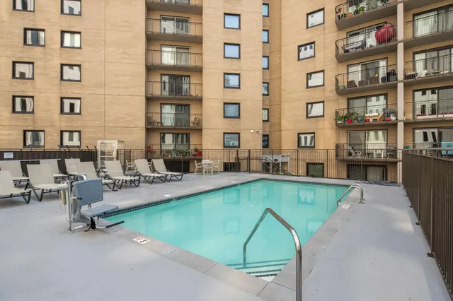 $1,695 | 121 South Washington Avenue, Unit 1007, Minneapolis, MN 55401