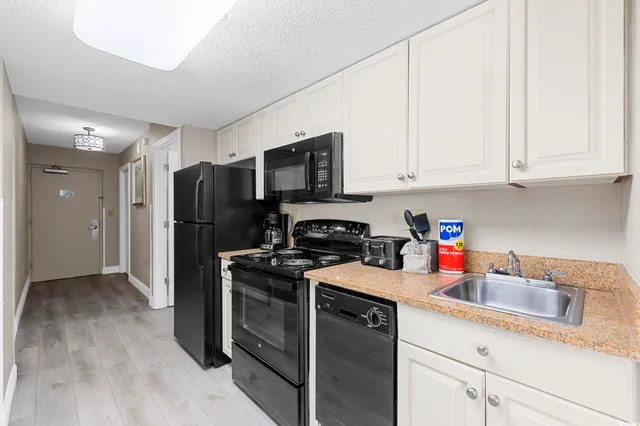 $1,050 | 5200 North Ocean Boulevard, Unit 1031, Myrtle Beach, SC 29577