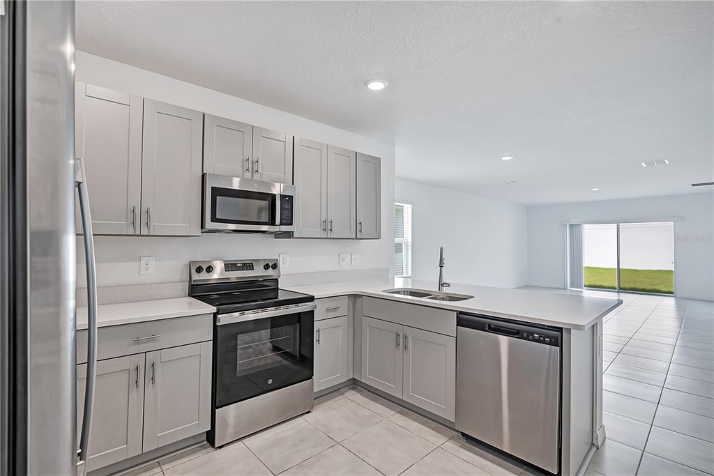 673 Teviot Road Haines City, FL 33844 - Photo 5 of 38 Gallery Image 5