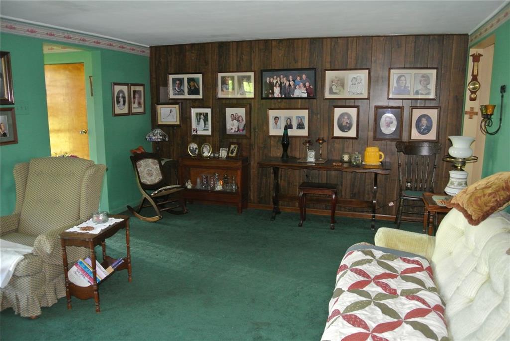 217 County Line Road Bridgeville, PA 15017 - Photo 8 of 23