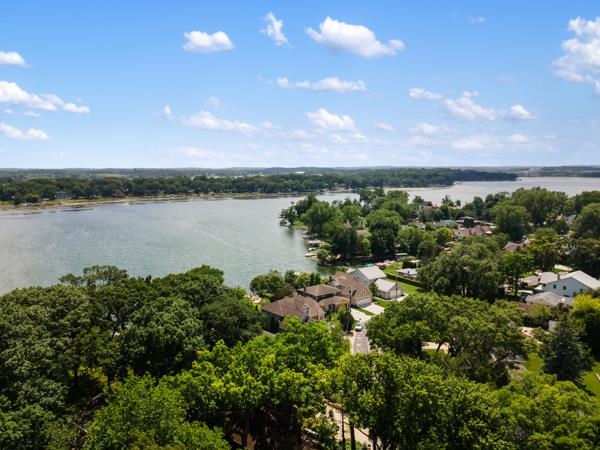 1004 Birch Haven Road Monona, WI 53716 - Photo 9 of 52