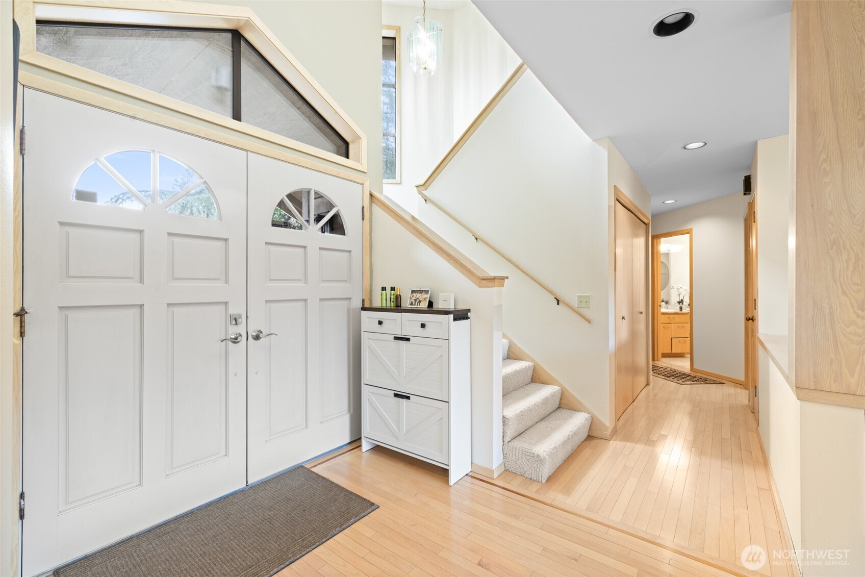 117 Williams Place Sequim, WA 98382 - Photo 5 of 40 a view of entryway and hall with wooden floor