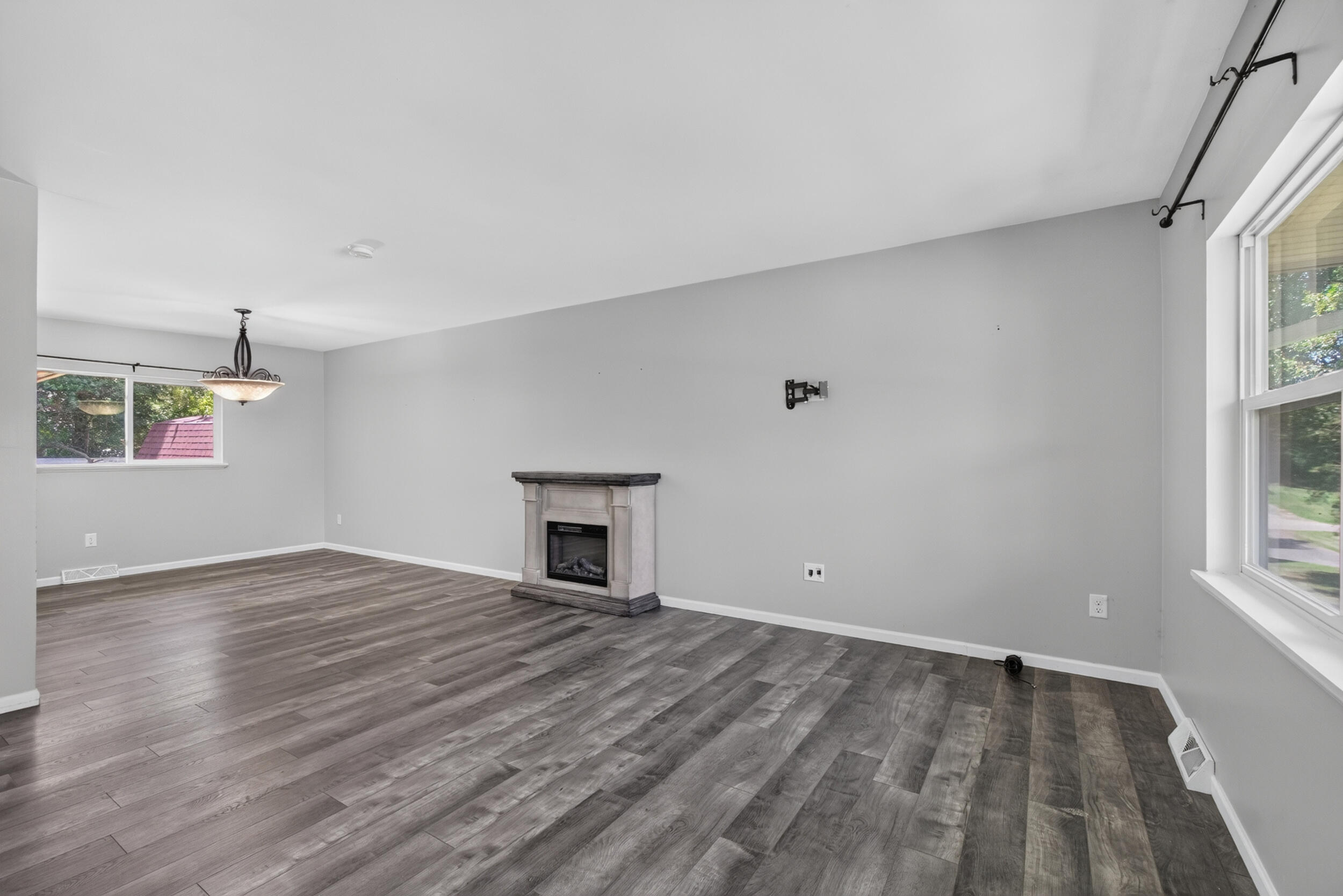 6423 Inverness Lane Jackson, MI 49201 - Photo 12 of 49 6423 Inverness Ln, Jackson, MI 49201