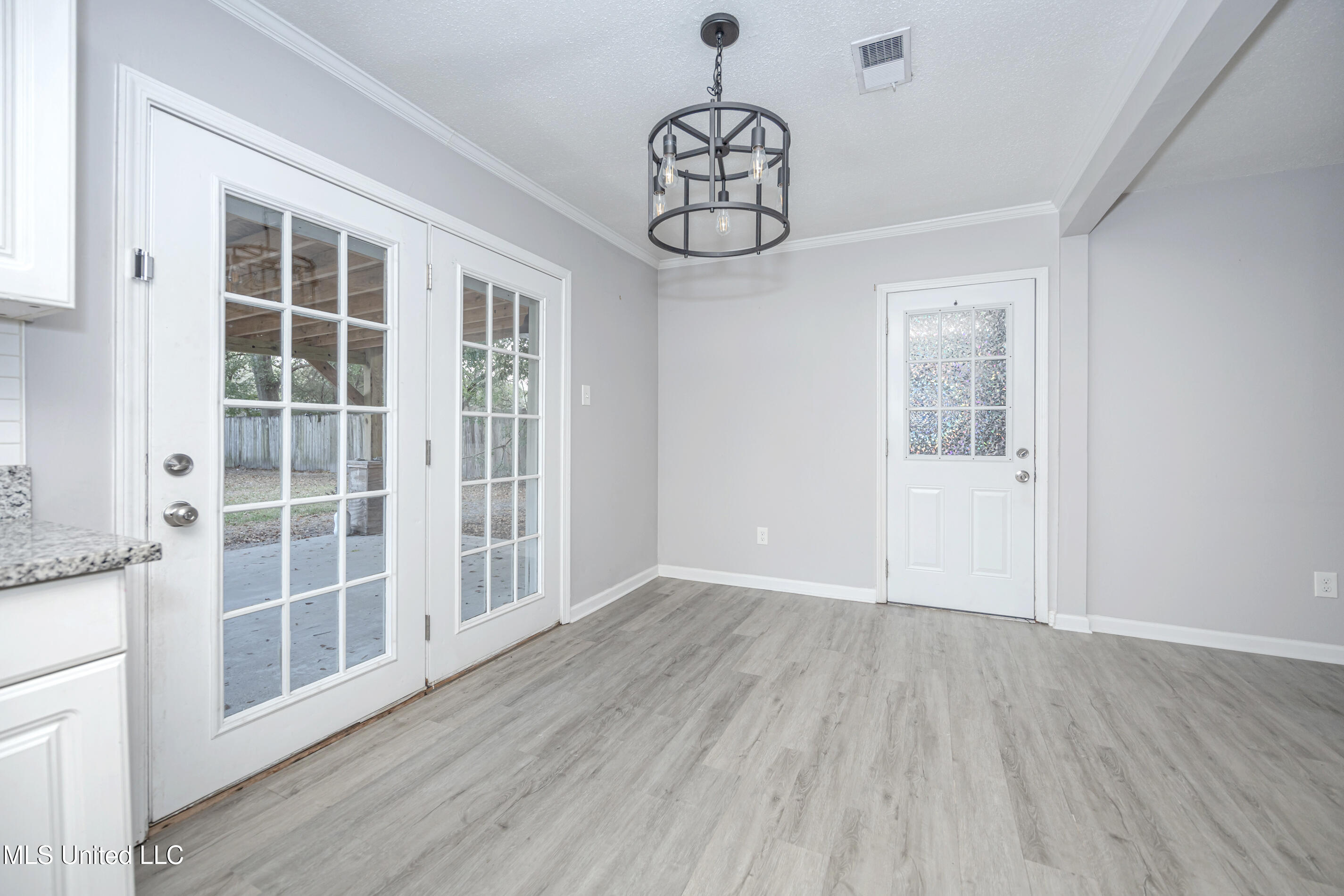 201 Audrey Circle Ocean Springs, MS 39564 - Photo 19 of 51 IMG_0035