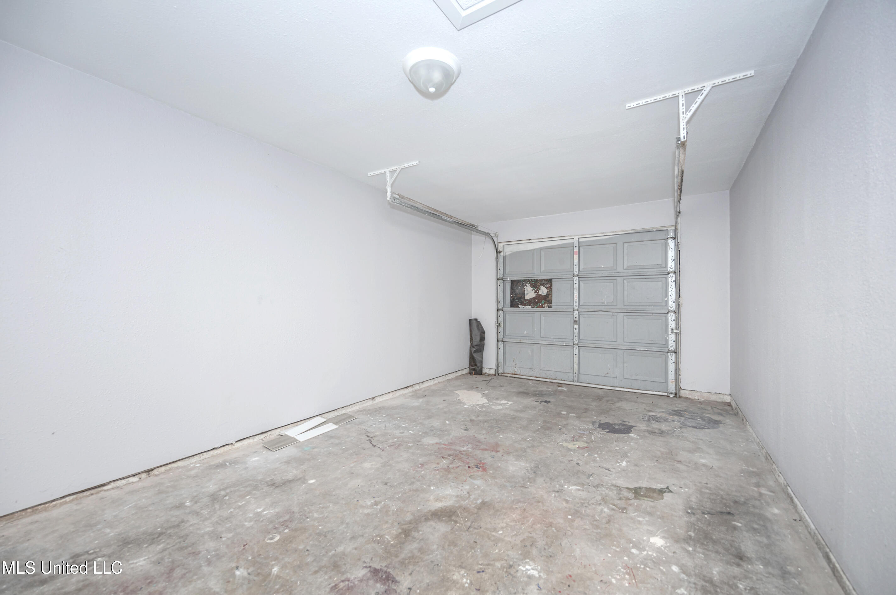 201 Audrey Circle Ocean Springs, MS 39564 - Photo 33 of 51 IMG_0052