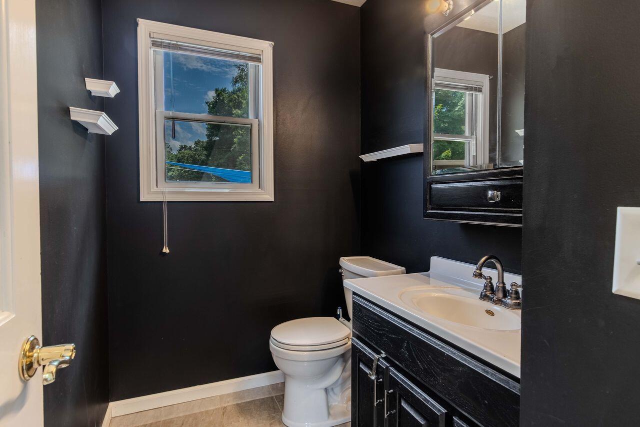 17117 Apache Trail Three Rivers, MI 49093 - Photo 11 of 37 apache half bath