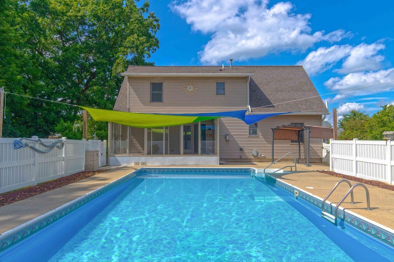 17117 Apache Trail Three Rivers, MI 49093 - Photo 28 of 37 apache pool area 3