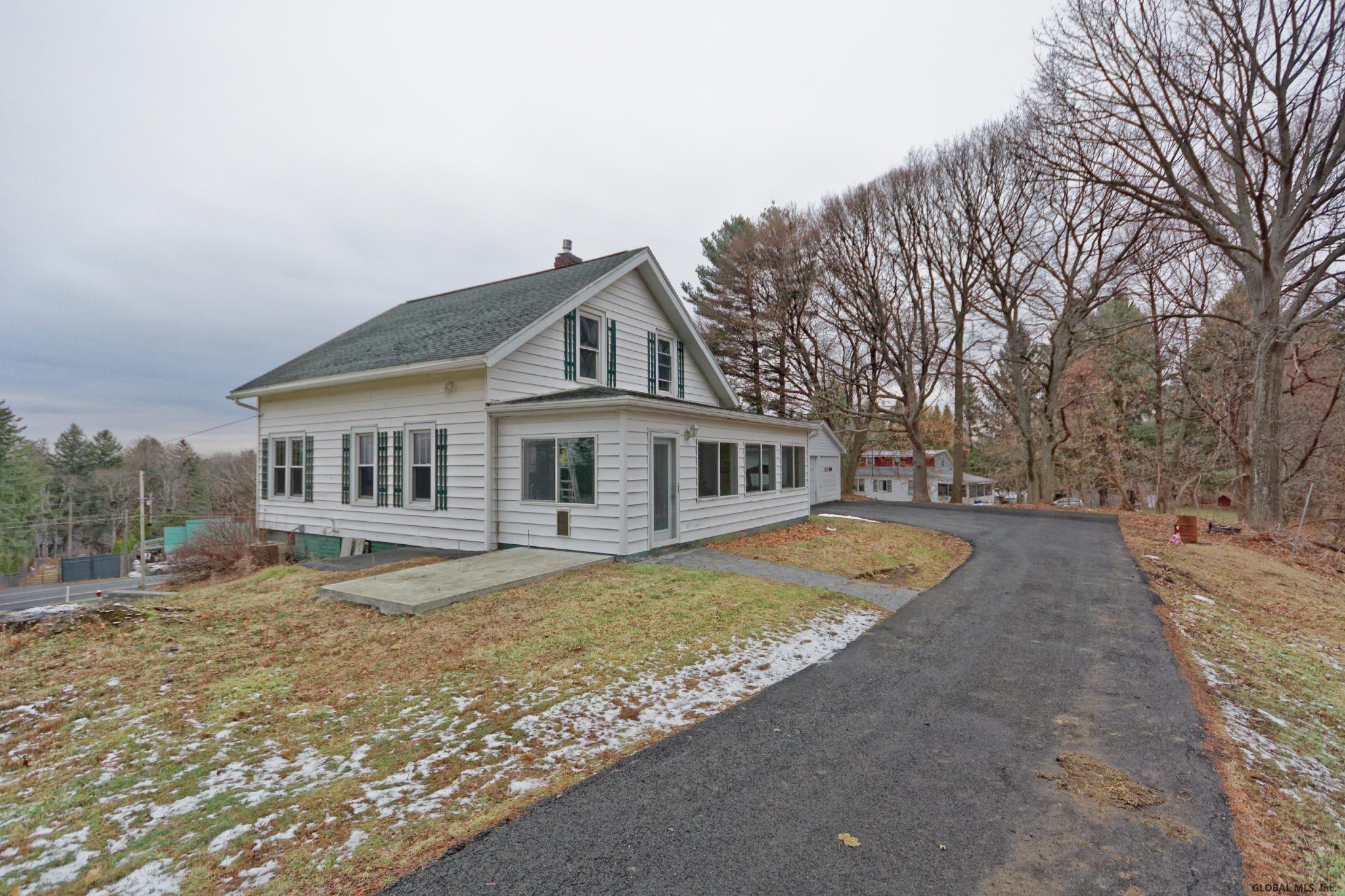 112 Leversee Road Brunswick, NY 12182 - Photo 8 of 49 Photo 8