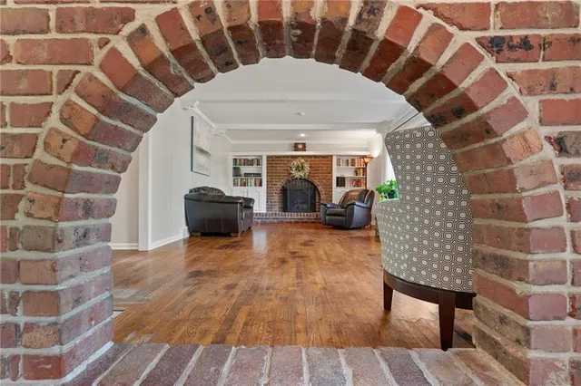 $479,000 | 11729 Wyandotte Street, Kansas City, MO 64114