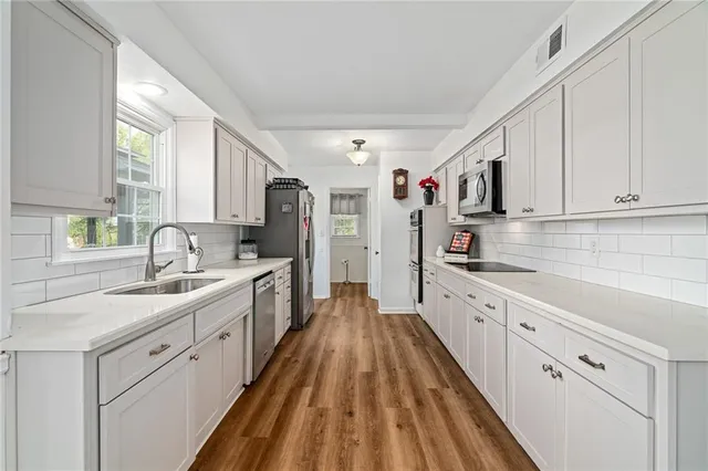 $479,000 | 11729 Wyandotte Street, Kansas City, MO 64114