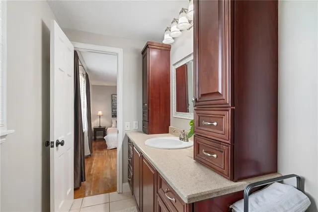 $479,000 | 11729 Wyandotte Street, Kansas City, MO 64114