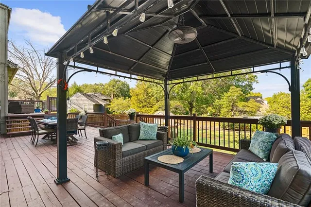 $479,000 | 11729 Wyandotte Street, Kansas City, MO 64114