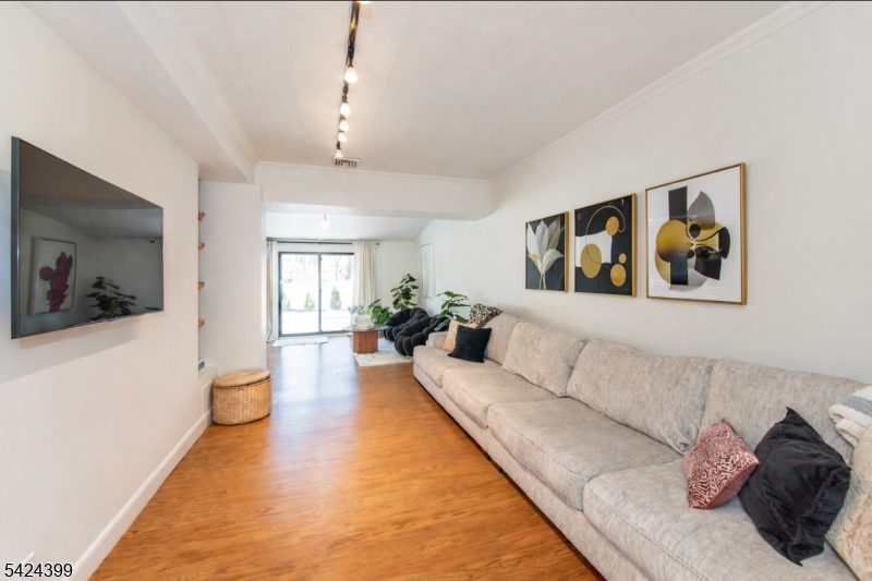 80 Park Road Parsippany, NJ 07054 - Photo 17 of 37