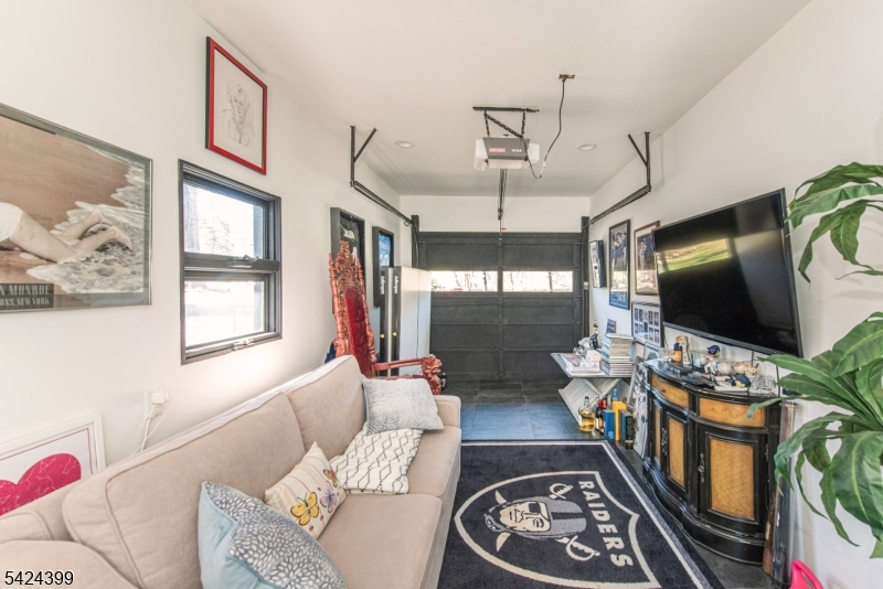 80 Park Road Parsippany, NJ 07054 - Photo 31 of 37