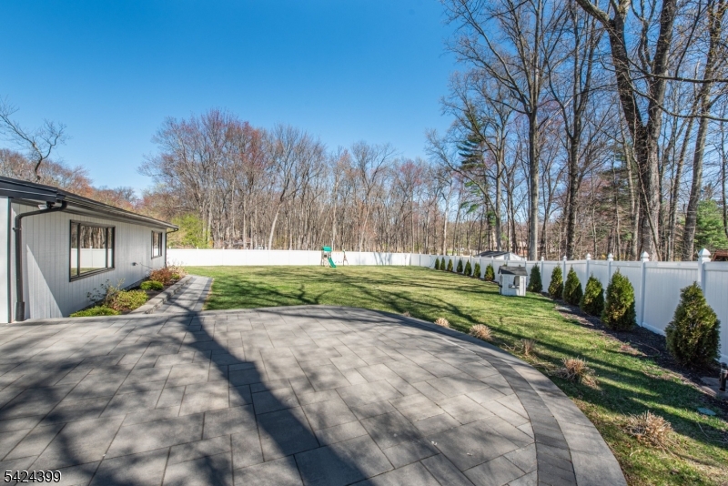 80 Park Road Parsippany, NJ 07054 - Photo 32 of 37