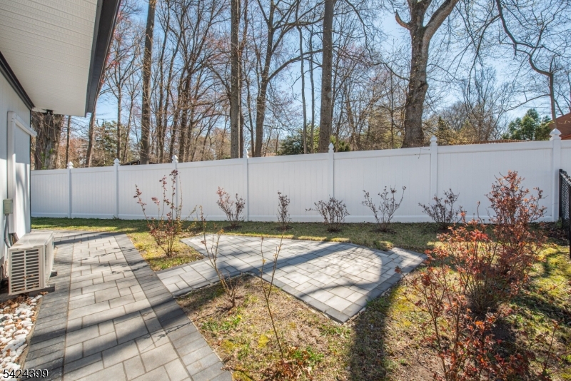 80 Park Road Parsippany, NJ 07054 - Photo 33 of 37