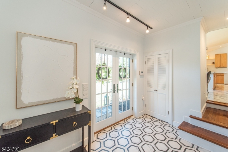 80 Park Road Parsippany, NJ 07054 - Photo 4 of 37