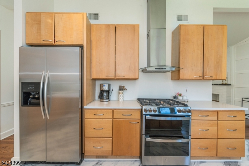 80 Park Road Parsippany, NJ 07054 - Photo 9 of 37