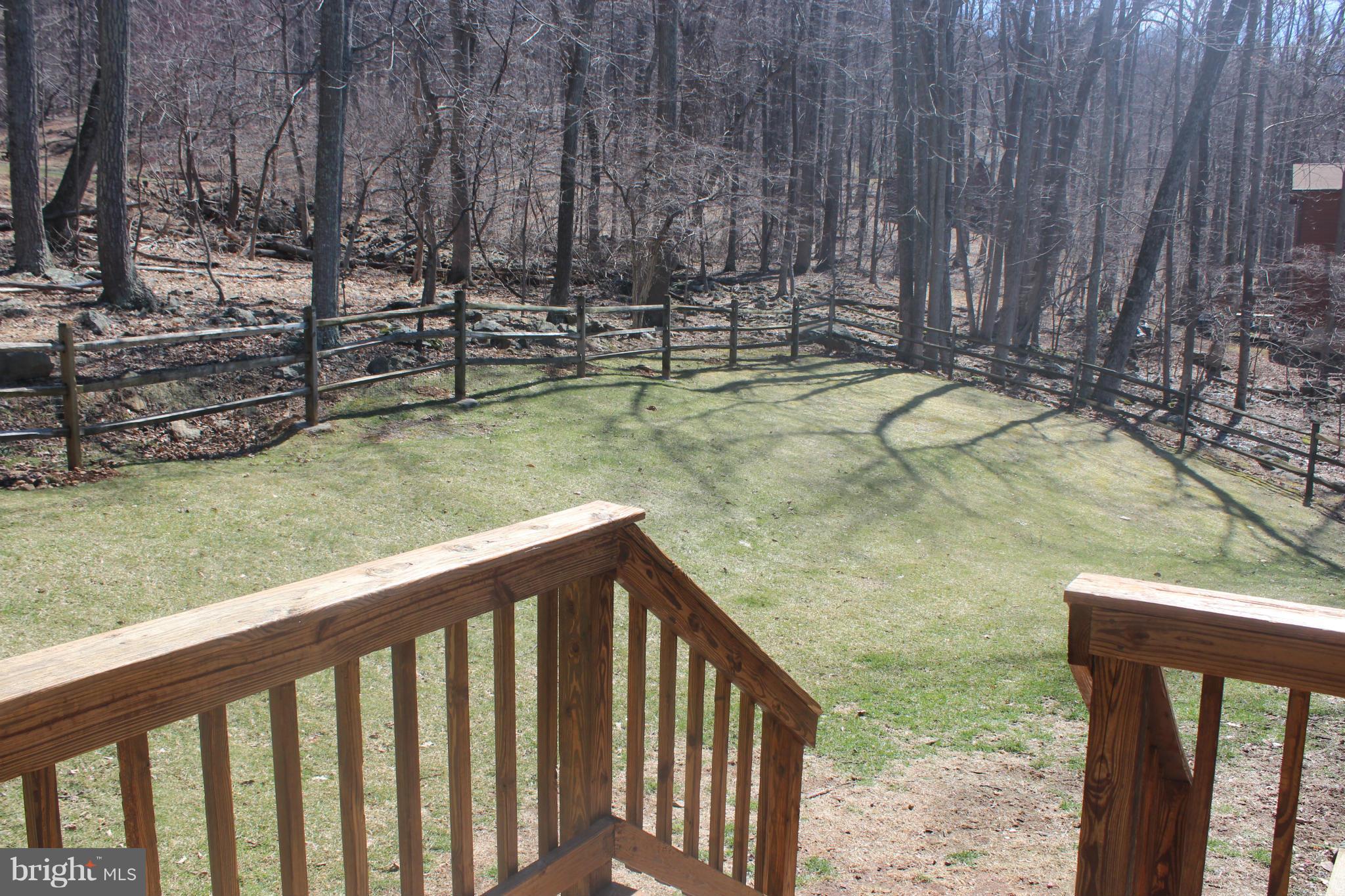 495 Greenfield Road Front Royal, VA 22630 - Photo 25 of 29 View of Back Deck