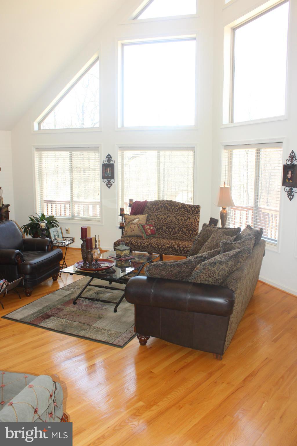 495 Greenfield Road Front Royal, VA 22630 - Photo 9 of 29 Family Room
