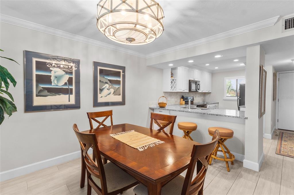 6236 Midnight Pass Road, Unit 305 Sarasota, FL 34242 - Photo 5 of 26 Gallery Image 5