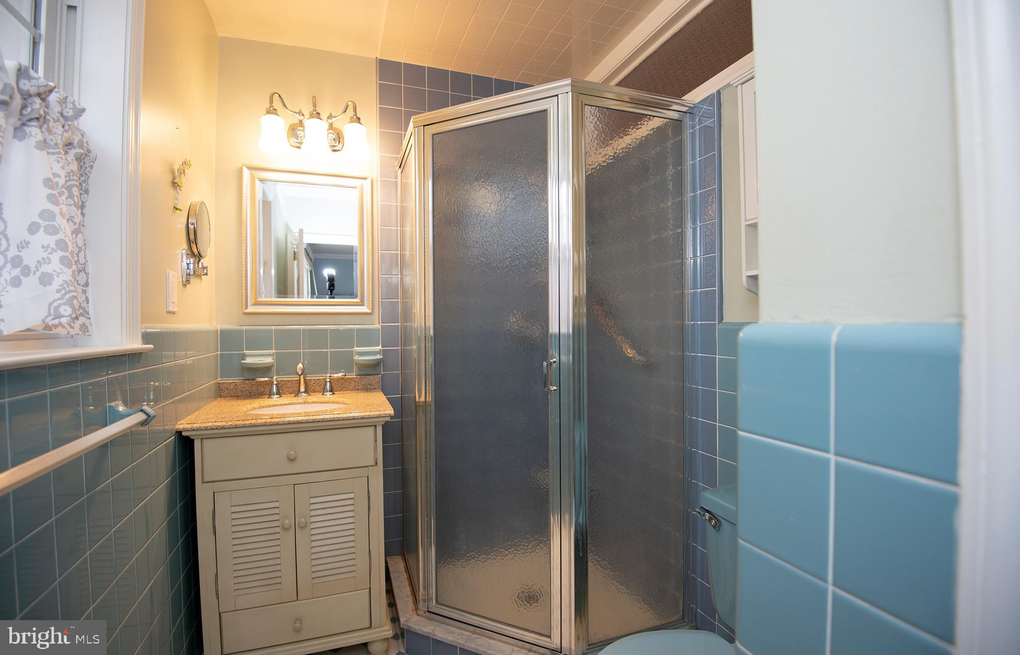 40 Andrien Road Glen Mills, PA 19342 - Photo 20 of 26 Master Bathroom