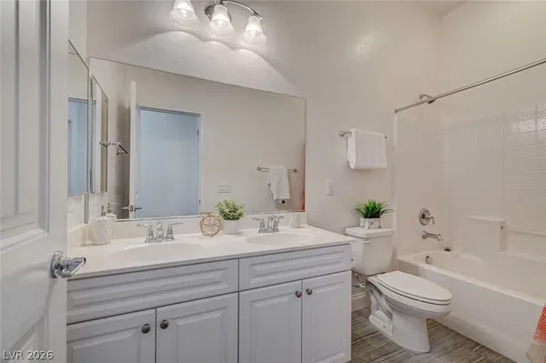 $3,200 | 933 Everest Peak Avenue, Henderson, NV 89012