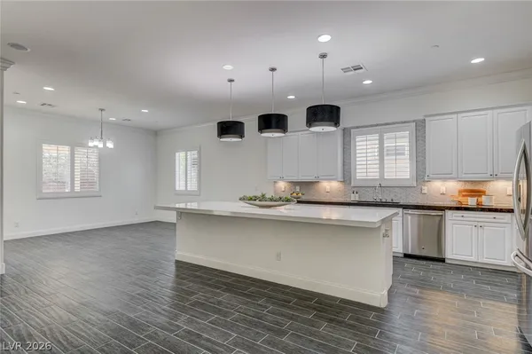 $3,200 | 933 Everest Peak Avenue, Henderson, NV 89012