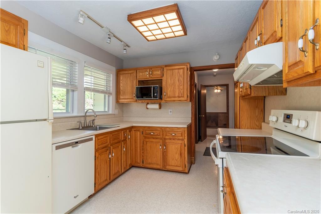 159 Bone Camp Road Marshall, NC 28753 - Photo 8 of 19 Gallery Image 8
