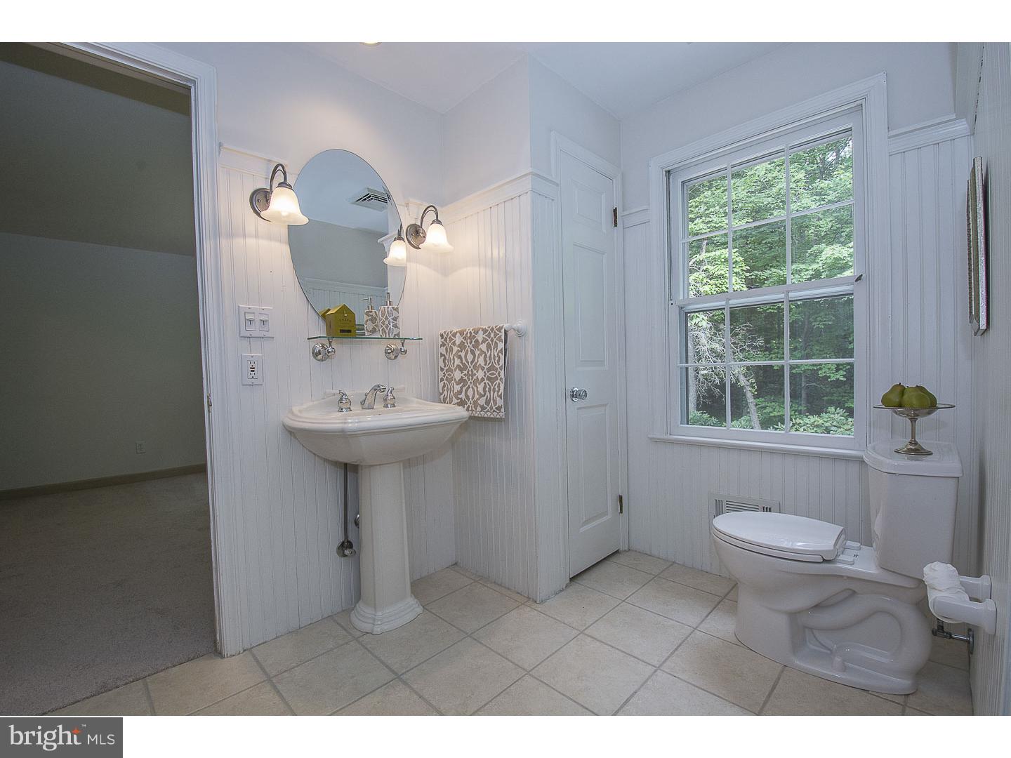 700 Pine Hill Road Wayne, PA 19087 - Photo 17 of 24 Bathroom