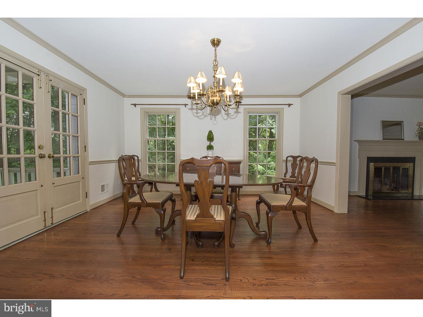 700 Pine Hill Road Wayne, PA 19087 - Photo 6 of 24 Dining Room