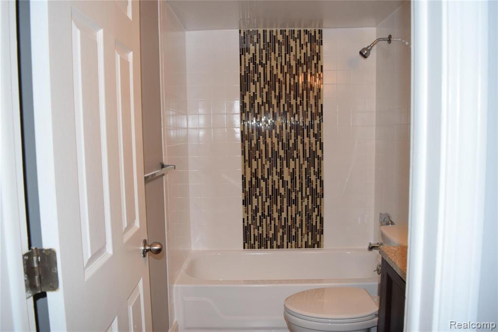 2177 Decker Road, Unit 53 Walled Lake, MI 48390 - Photo 15 of 16