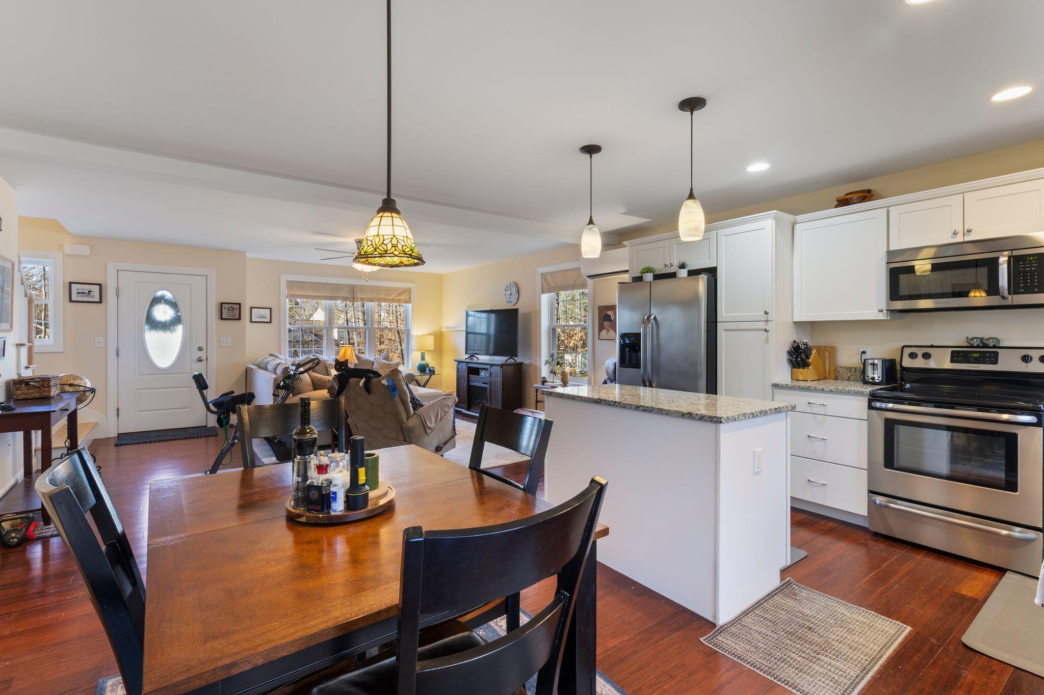 5 A Sorrento Way, Unit 5A Gray, ME 04039 - Photo 11 of 41 5A_Sorrento_Wy_11
